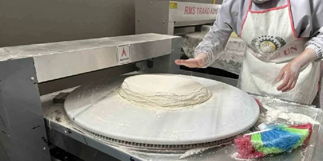 Küçük bir dükkandan tonlarca üretime… 5 yılda kadının gücünü gösterdi: Sırt sırta üretimin ünü şehir dışına da taştı 5